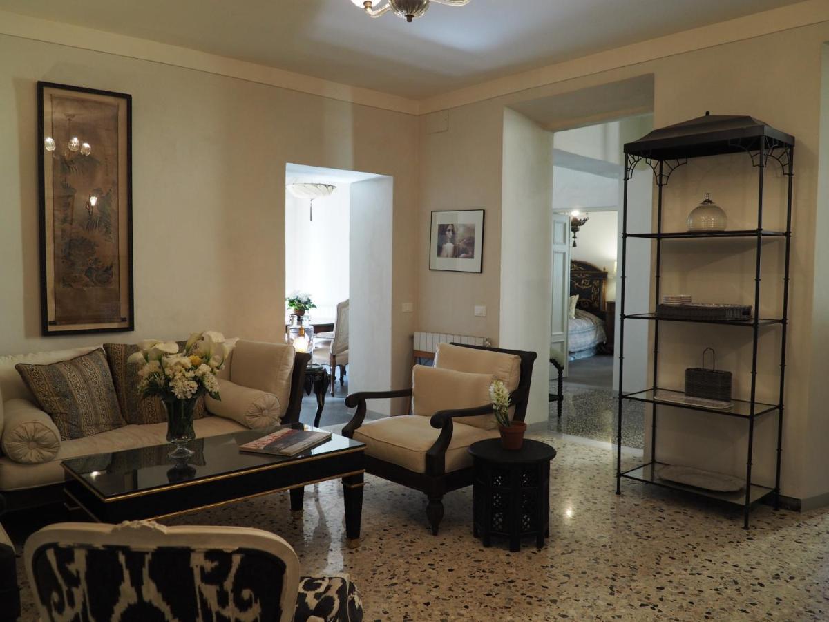 Casa Ella Bed & Breakfast บาญญี ดี ลุกกา ภายนอก รูปภาพ